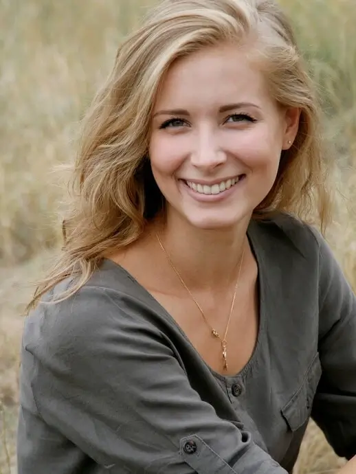 Femme souriante